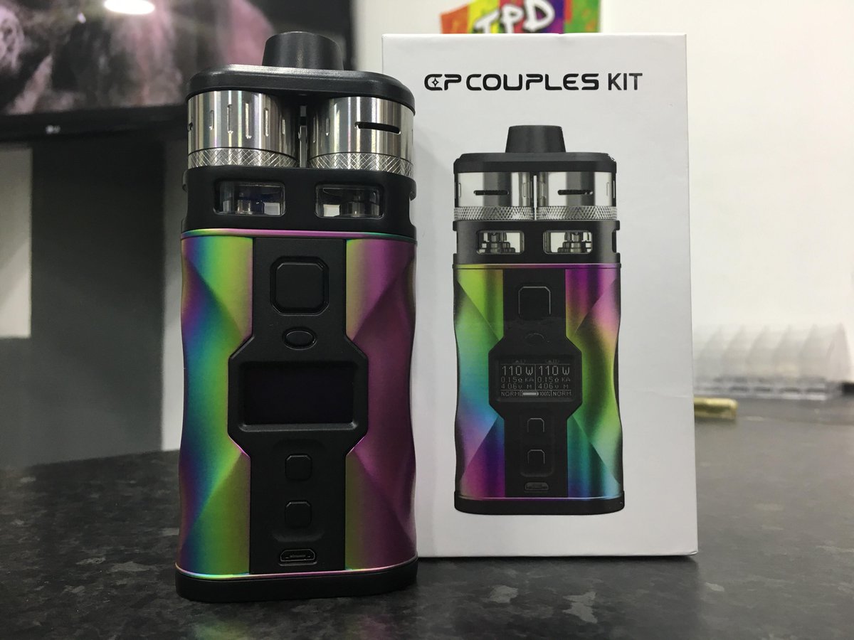 VapeworldOldham's tweet photo. CP Couples kit a 220w device so you can have 110w per RDA and have 2 flavours to make you own flavours making it a device to have #coupleskit #2flavours #flavour #flavourchasing https://t.co/OVL0plkBAM