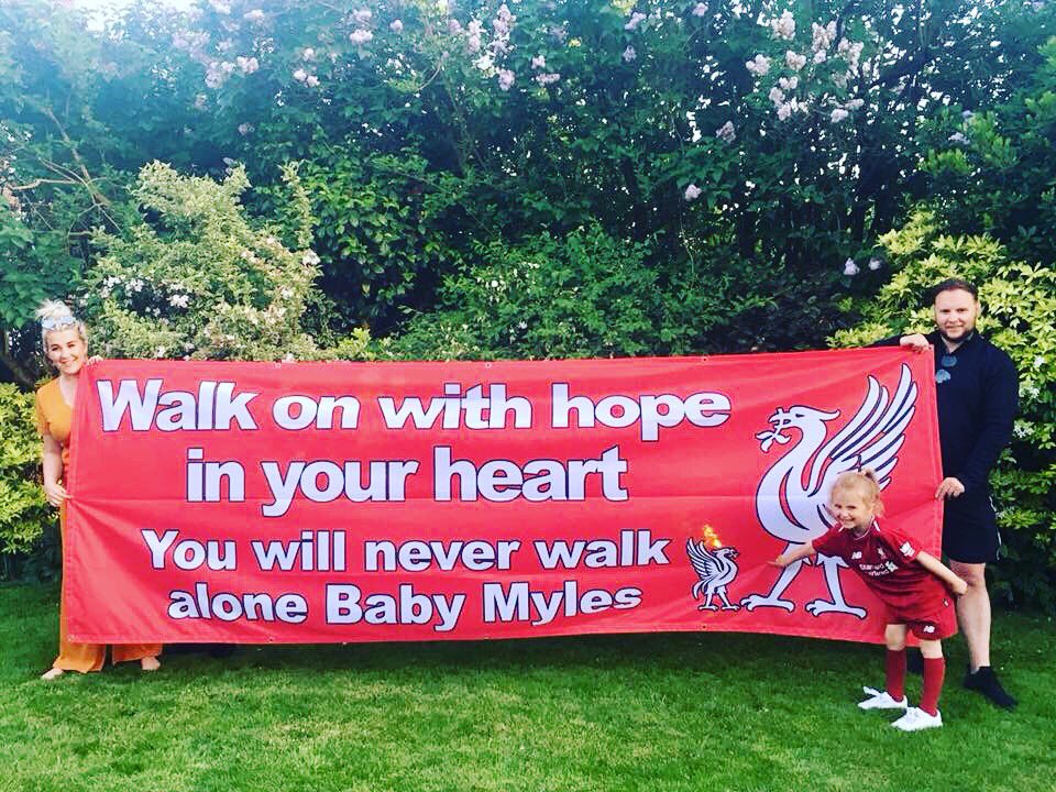 DPartybox's tweet photo. 🔴🔴🔴One of many of our flags off to Kiev today! really hope this one is seen far and wide, well done Moss &amp; Sadie, doing your little man proud 💔🔴🔴🔴 #kiev2018 #LiverpoolFC #liverpoolflag https://t.co/ASuIeTUcsF