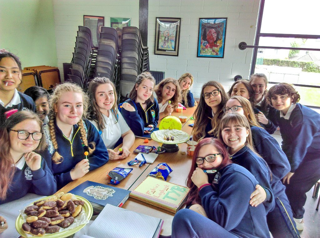 TYColaisteBride's tweet photo. TY Class of 2017/2018....what a year, what a team, what a wonderful bunch of young ladies....well done on an incredible year👏👏👏 #classof2018 #makingmemories #newfriendships #TY2017/2018 https://t.co/klzz8QxYG3