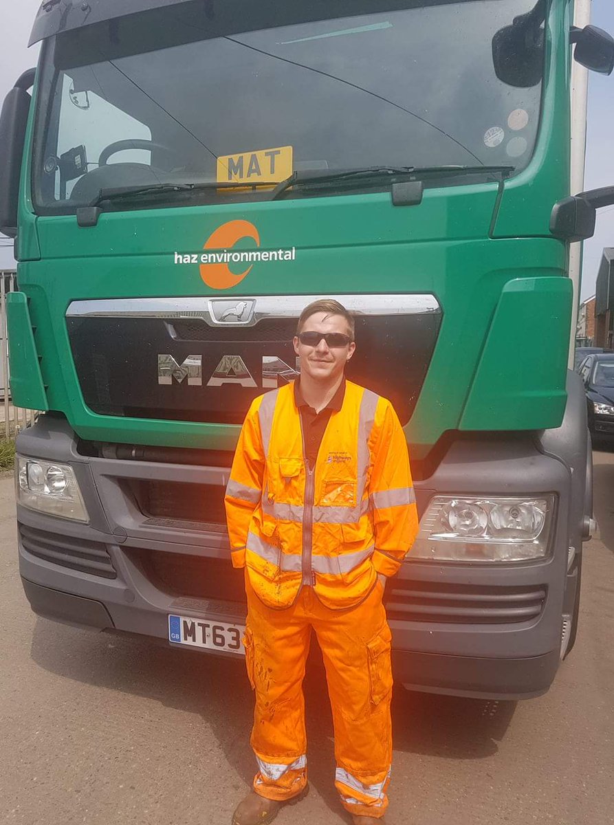 Haz_Enviro's tweet photo. Matt the driver appreciating the glorious sunshine here @HazEnviro https://t.co/mNc8MA1Zwx