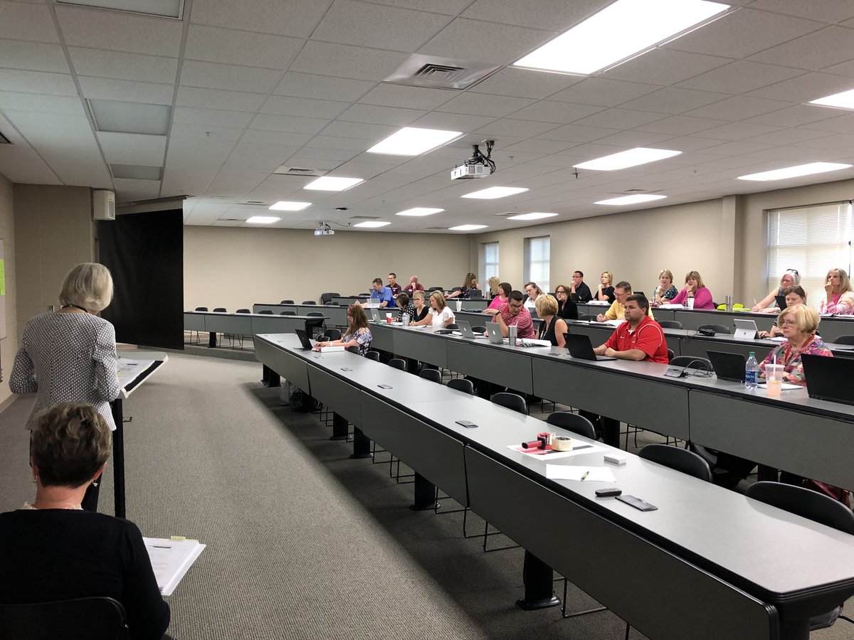 nixauniversity's tweet photo. DESE Federal Programs Workshop. Thank you @NixaHighSchool for hosting this day of learning! @jcnixa https://t.co/zn3Sv0N3d5