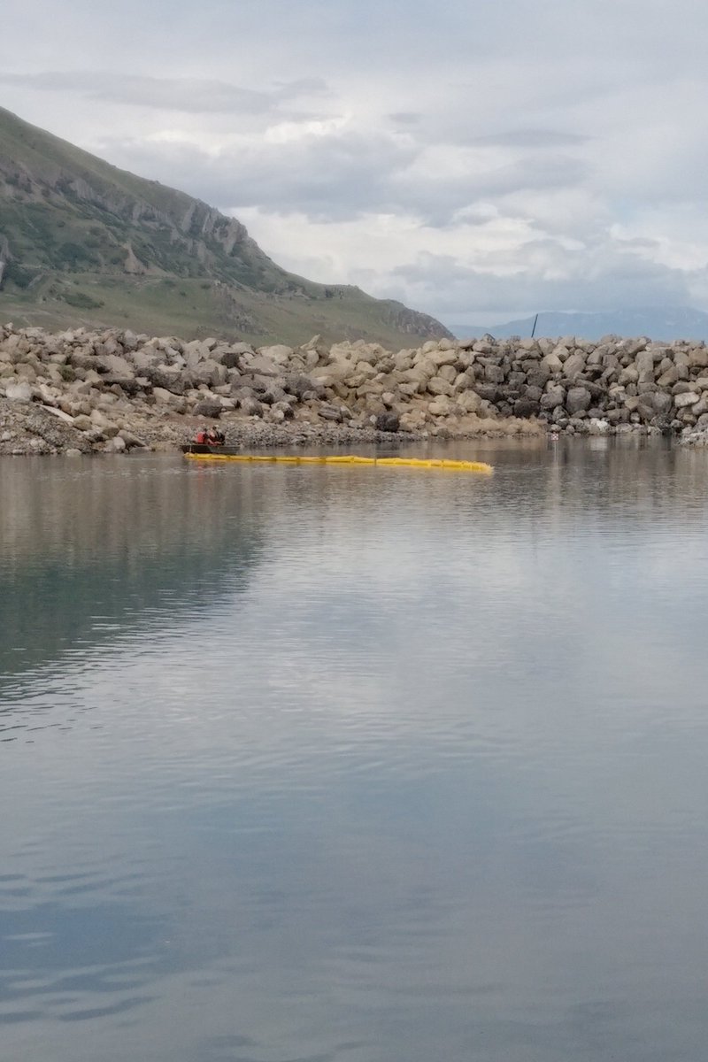 johnkhart2's tweet photo. ECI #Hazmat &amp; Oil Spill Response Team #OSRO running spill drills at the Great Salt Lake. These drills help fine tune our skills for protecting you &amp; the environment. https://t.co/9XL4x2gQGf