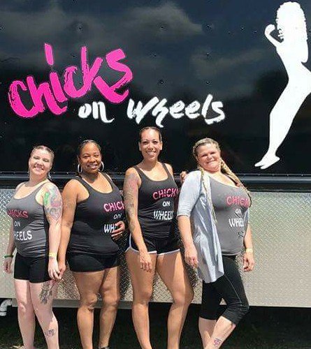 Chicksonwheels's tweet photo. Its that time of year again....
#Soundset2018 
VIP
MENU: 
jerk chicken tacos
Avocado tempura tacos
Duck bacon breakfast sandwich
Grilled cheese
HOT&amp;SAVORY https://t.co/2tlpsPD4e9