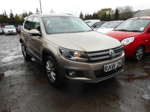 Raw2KLtd's tweet photo. 2014 #VOLKSWAGEN TIGUAN MATCH TDI BLUEMOTION TECHNOLOGY 1968cc. V5 Available. MOT: 12/10/2018.
Auction Ends Wednesday, 30 May 2018. Lot: 172994
https://t.co/R3nsaoCyzL https://t.co/r3rKdJVDbU