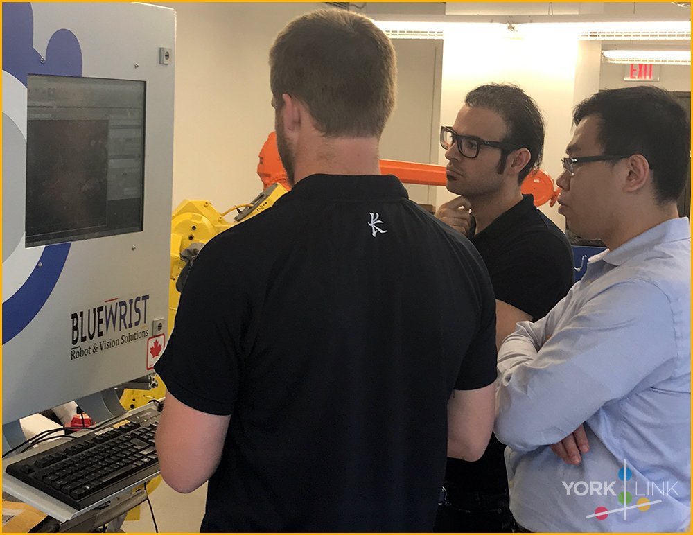 YorkLink's tweet image. .@BluewristInc expands again! Thanks Najah Ayadi, CEO for tour of new #Markham, #YorkRegion office & discussion on joint marketing collaboration. Bluewrist technologies in IoT, #RoboticsSoftware & #IntelligentAutomation systems are used by some of the largest global manufacturers