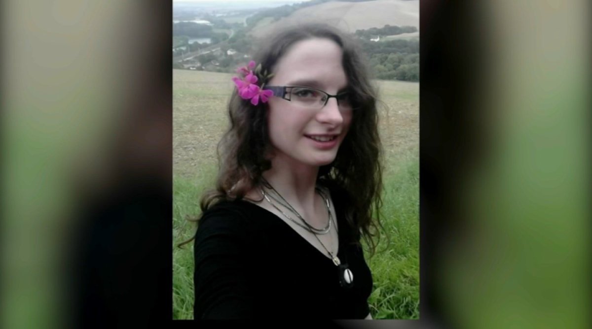 GoodNewsInfos's tweet photo. 🔴JUSTICE🔴 Le couple qui employait Sophie #Lionnet comme jeune fille au pair, est reconnu coupable de son meurtre. https://t.co/rjawfrHBq4