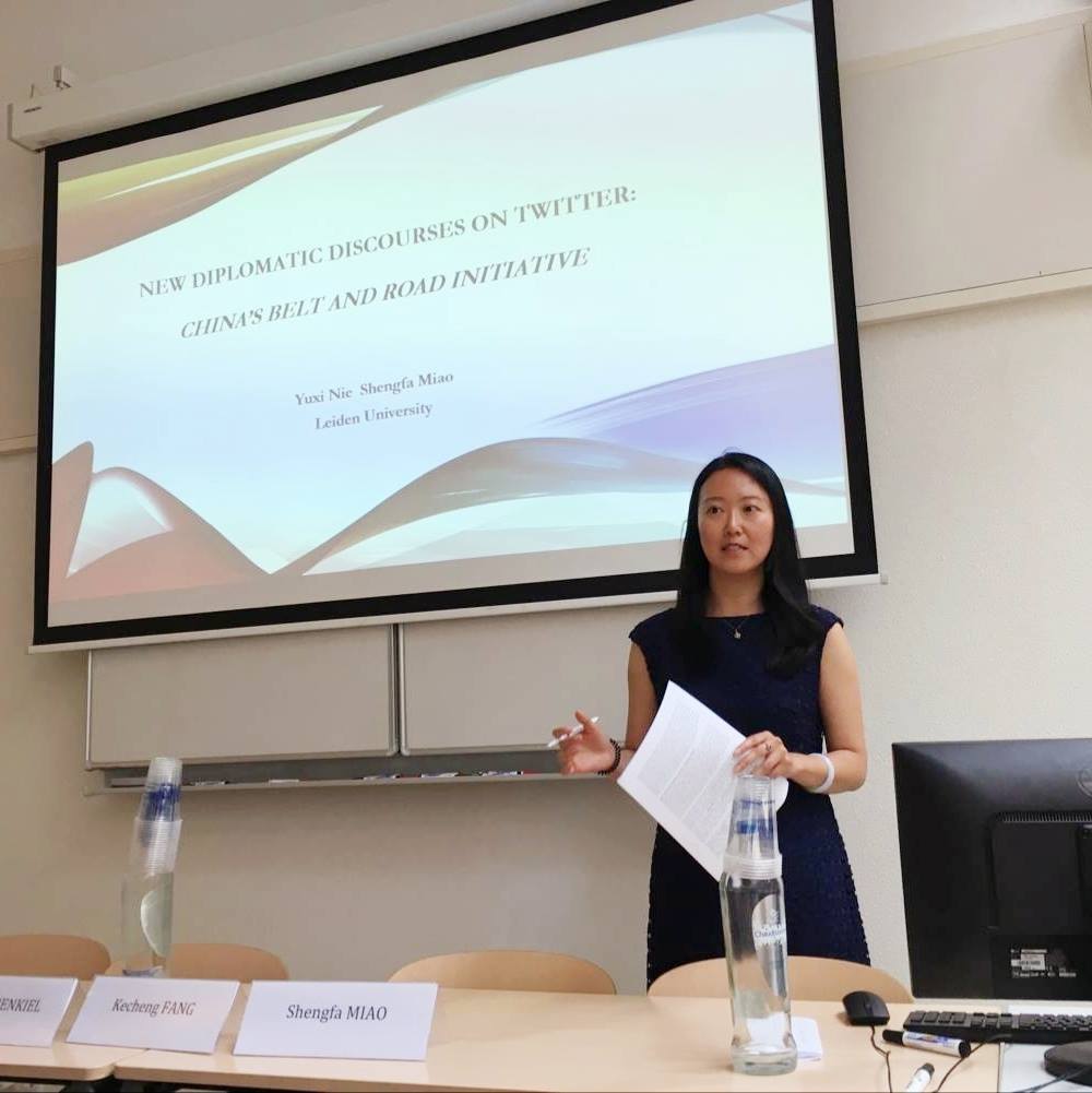 XixiNie's tweet photo. Such a pleasure to present my own research at #CIRC16 where I could learn from many amazing speakers. BIG thanks to the wonderful organizers!
I absolutely enjoyed meeting @carwyn. If YOU are interested, listen to him at the coming Digital Asia Conference #DIAS18. https://t.co/O7XPOoDpLU