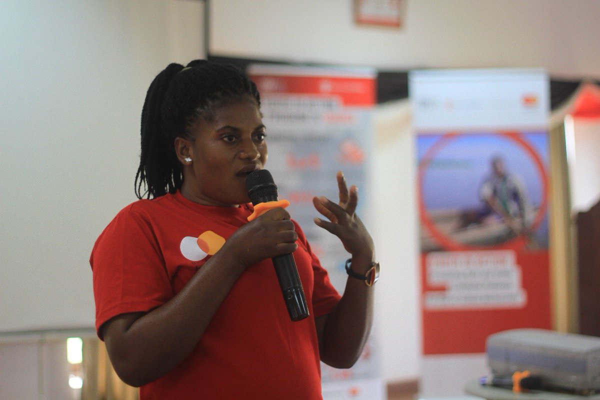 Kasemire Suzan, 23, member of #YouthInAction since 2013 leads a youth enterprise group that now connects to other business networks from #DRC, #Uganda &amp; #Kampala, <a href="/savechildrenug/">Save the Children Uganda</a> <a href="/BrianMulondo/">Brian Mulondo</a> <a href="/pkahill/">Patricia Kahill</a> <a href="/DannyT_UG/">Uncle D.</a> <a href="/Jude_Mugabi/">Usual Suspect 🎩</a> <a href="/pyepar/">Young Black King 👑♠</a> <a href="/save_children/">Save the Children International</a> <a href="/MastercardFdn/">Mastercard Foundation</a> <a href="/merinamato/">Mary Nyanzi</a>