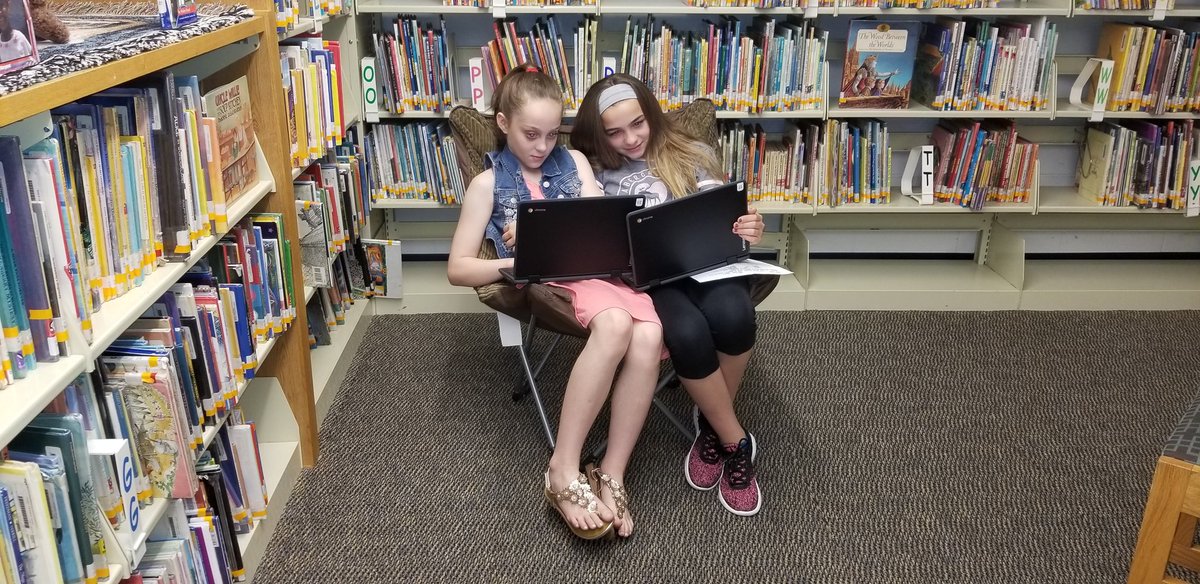 PES_Library's tweet image. Olympic research has begun.  The kids are really working hard and enjoying finding their facts.  @MrsDavisPES #safesearchkids #citing #paraphrasing #olympics