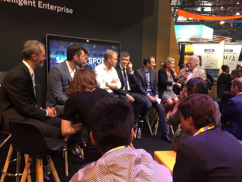 [#Vivatech] Table Ronde : L'impact des nouvelles technologies dans le monde du sport, suivez le live : youtube.com/watch?v=vHR7ys… #Sapfr <a href="/SAPFrance/">SAP France</a> <a href="/nicolas_Dupeux/">Nicolas Dupeux</a> <a href="/Amerlet/">Arnaud Merlet</a> <a href="/fdoreau/">Fabrice Doreau</a> <a href="/AnneGaultier/">Anne Gaultier</a> <a href="/Jfmartins/">J-Francois Martins</a> <a href="/Pierrerabadan/">Pierre Rabadan</a> n_monfort