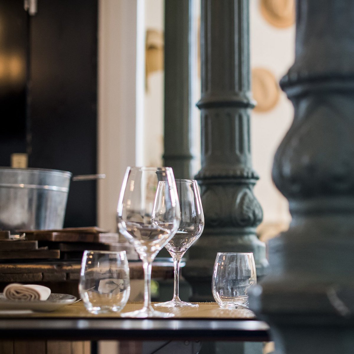 Un almuerzo de trabajo, una comida entre amigos, una cena romántica... ¡¡Bacira es el sitio perfecto para que sea un éxito!! 👉🏻 Haz tu reserva online en nuestra web ➡ bacira.es/haz-tu-reserva/ o llamando al teléfono ☎ 91 866 40 30.