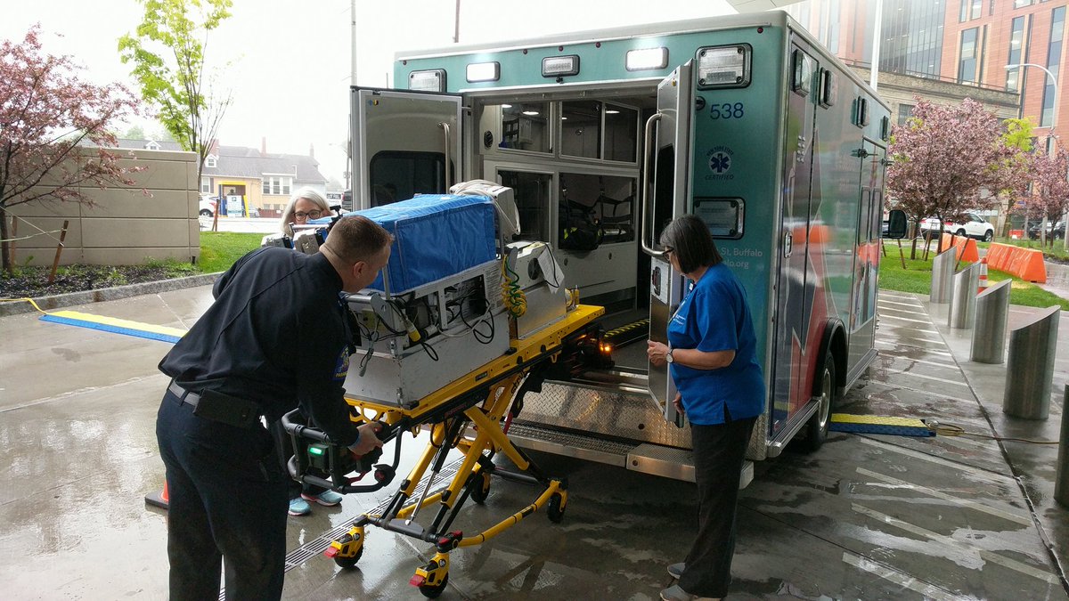 emswire's tweet photo. #Ambulance designed to transport premature newborns unveiled.
"Oishei Children’s #Hospital, Kaleida Health and AMR teamed up to design an ambulance to transport premature newborns in honor of #EMS Week"
View more:https://t.co/4003Y7pnlO
#Emergency_Vehicles #Infant #Transport #EMT https://t.co/TRjgMhNXiB