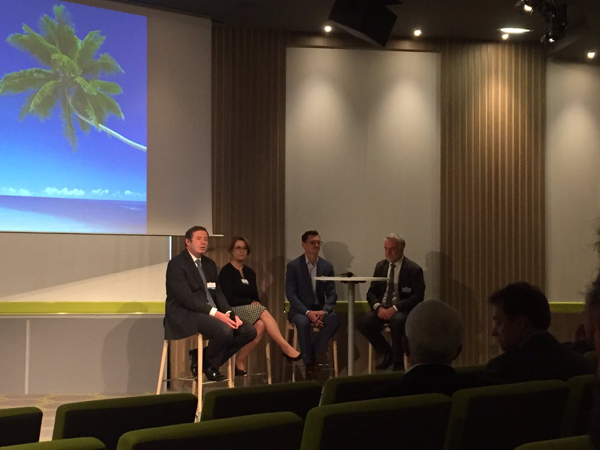 AssociationeSCM's tweet photo. Table ronde sur la #gouvernance des #achatsIT à l'#AeSCM avec JP Alibert @TSystemsFrance S Bortone @generalelectric et C Torride @forrester https://t.co/WVrU4gtE91