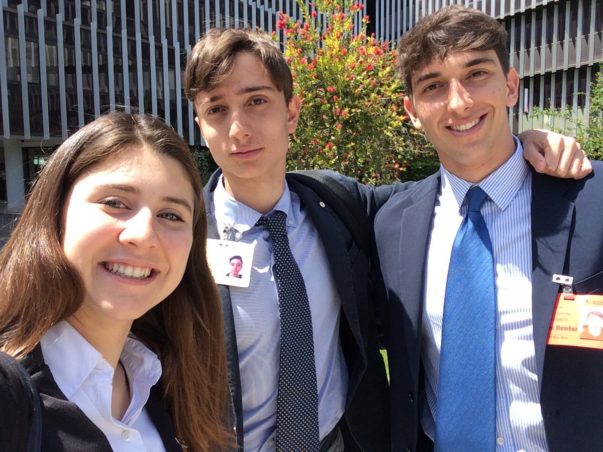 ArabGamun's tweet photo. Our #delegates at #wfb 🇦🇪 @globalactionita #DIPLOMACYEDUCATION #GAMUN2018 #GLOBALACTION #24may2013 https://t.co/4HkGK3966N