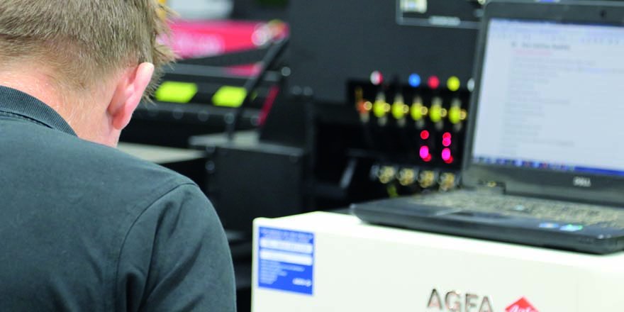 Northernflags's tweet photo. Our production team are already specialists in operating our #print equipment. This makes us experts in #colourmatching and profiling! Whatever colours your brand uses, we can print it. #branding #pantones #brandcolours #customisedprint #fabricprint https://t.co/9Bt9AGsOma