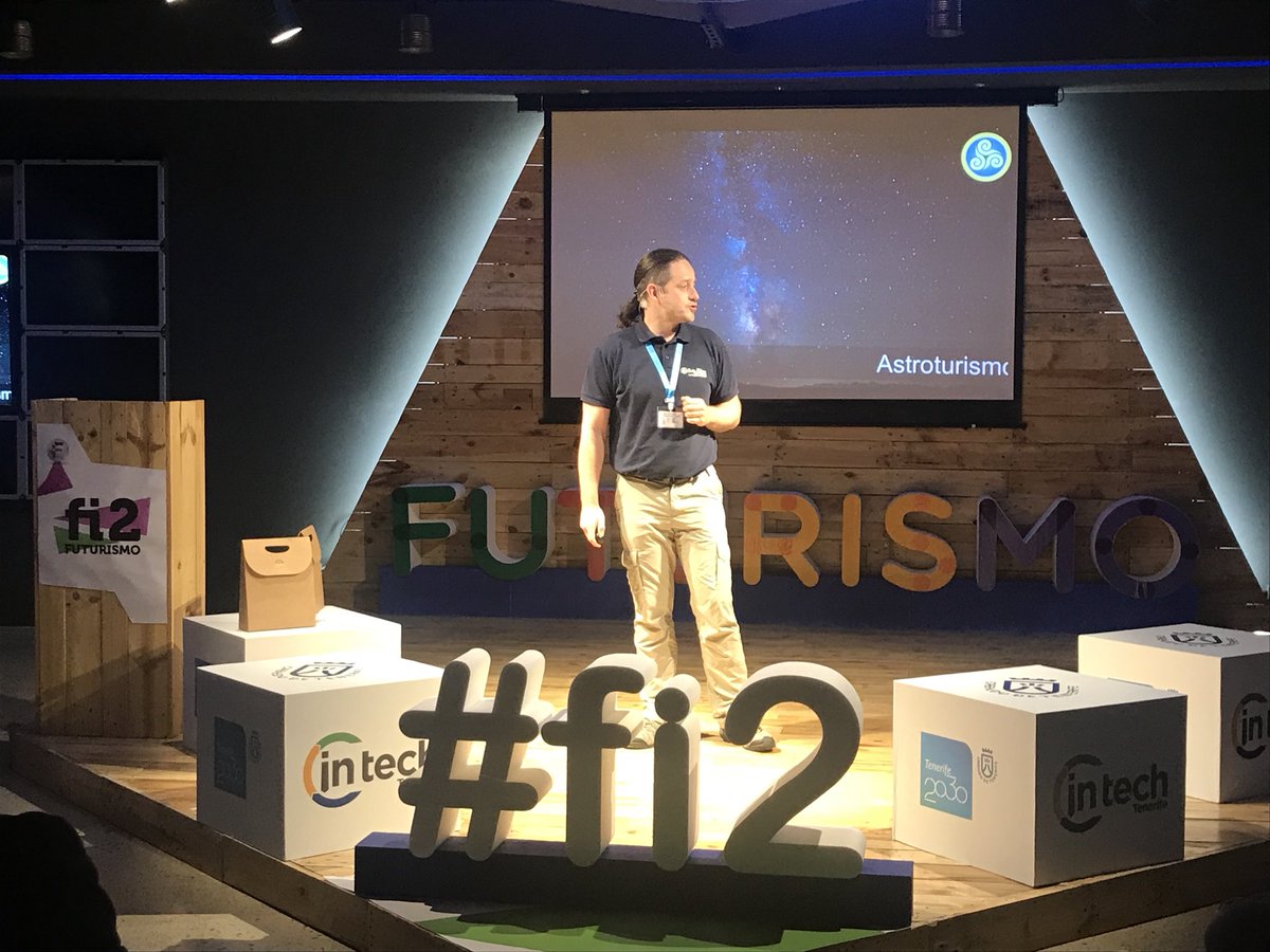 DaviniaFdez's tweet image. 🎙Continuamos con las #microtalks, es el turno de la segunda #startup @GuiaNaturaEco #cultura, #experienciasúnicas, #ecoturismo...¡Sigue su #pitch en directo! #fi2 es #Tenerife2030 con #INtechTenerife