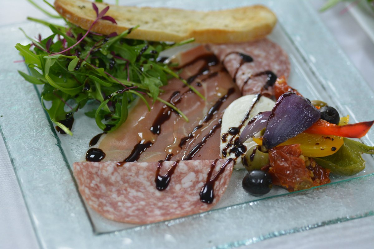 Anise_Catering's tweet photo. https://t.co/48g2fc9Fum
Check out our new Blog Post all about our complimentary tasting sessions! If you are unsure about your Menu for your Wedding/Event get in touch to arrange a meeting with our Coordinators to try our wonderful food! Our number is 01293 862 111 book today! https://t.co/ZN2XZbD1Is
