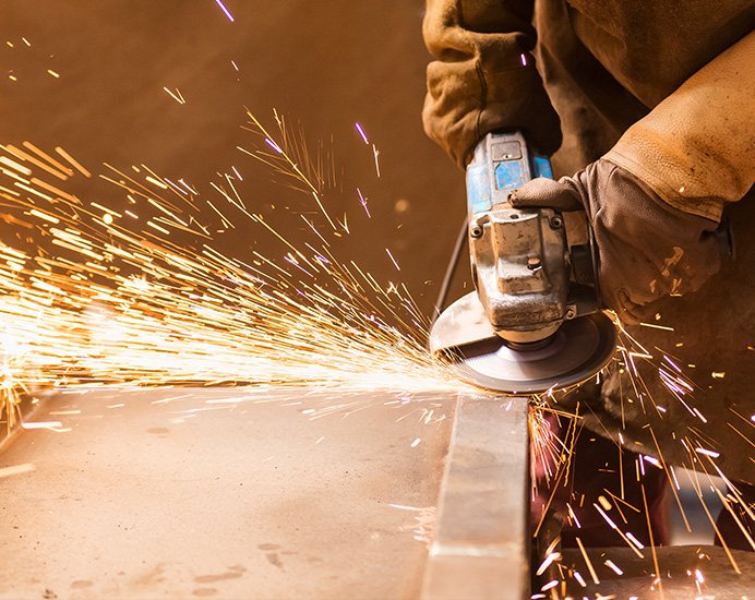 FSBInsService's tweet photo. Calling all tradespeople and professional contractors! Use of heat can affect your business insurance premiums, and when arranging cover for your business, you will need to declare it https://t.co/dvBszVlhP5 #tradespeople #contractors #heatwork @FSB_Voice @fsb_policy https://t.co/y7V9EMoyFu