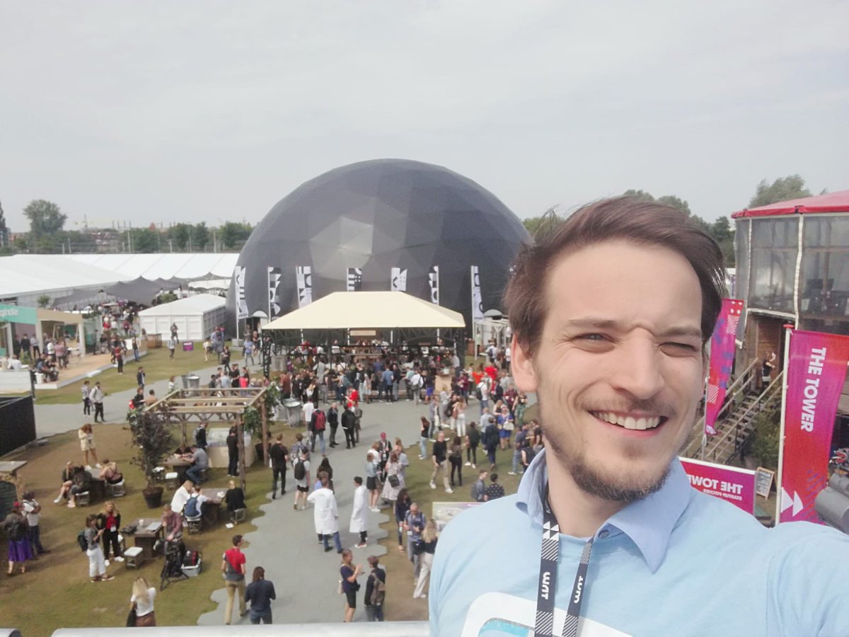We arrived at #TheNextWeb in #Amsterdam! Ready for meetups, setting up mobile office at this festivious tech event! #StartupsEurope #Manufacturing #Industry40 #SmartIndustry #TNW2018 #pioneers18