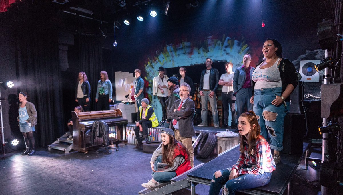 BuskMusical's tweet photo. Busk has premiered. So proud of the whole company. What a night. @pschofield @CreativeBath @TheatreBath @LukeJohnEmmett  @RondoTheatre #newmusicals #newwriting https://t.co/LZDR1CAtvv