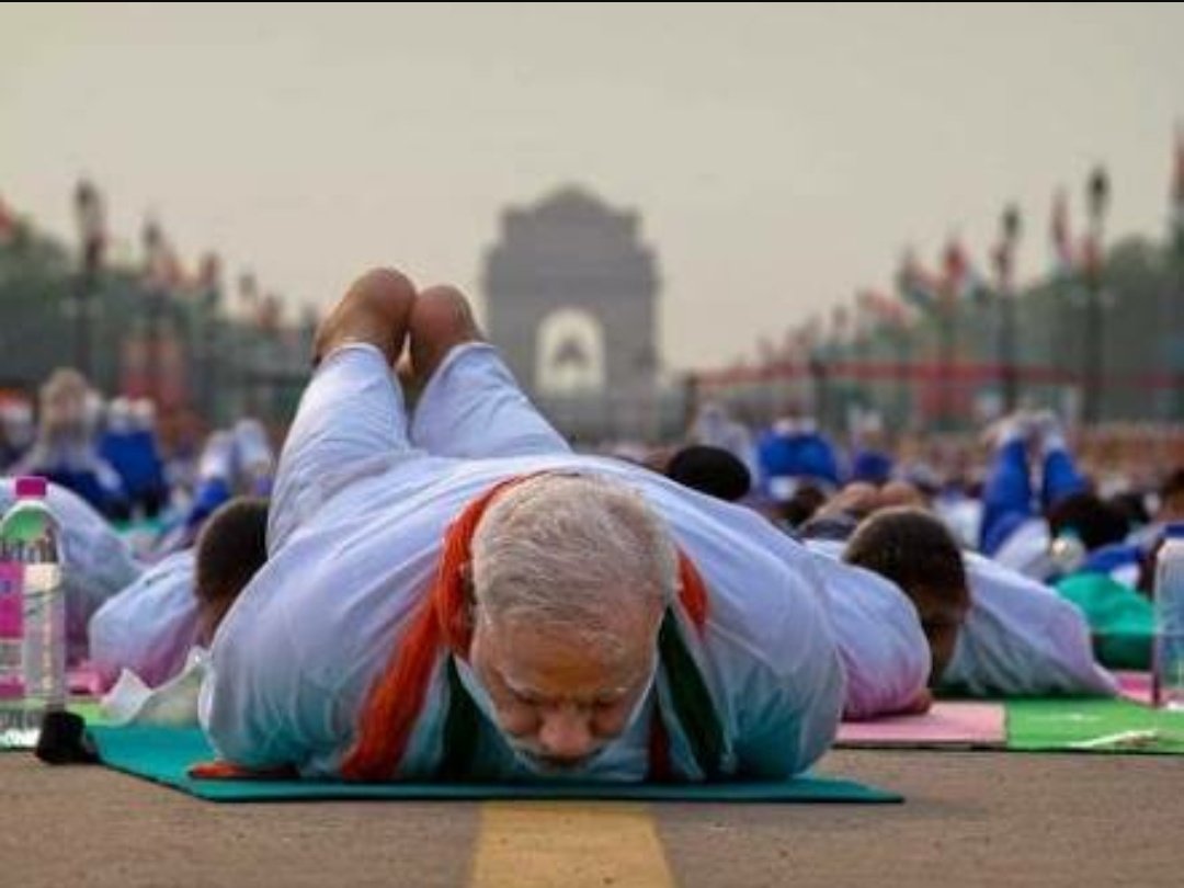 Subytweets's tweet photo. #FitnessChallenge Are you guys serious? In a 1 Billion plus country reeling under #FuelPriceHike grappling with severe #unemployment , a fitness challenge is priority? @PMOIndia Can you #FaceThePress once. Don't distract people by cheap gimmicks from real issues 2019 #BitingDust https://t.co/VxqSFbNBPS