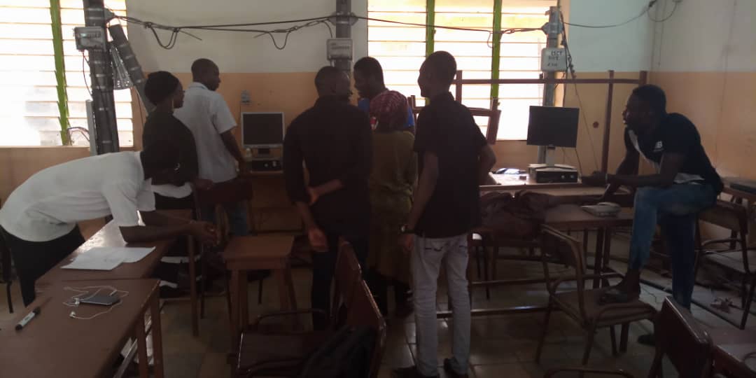 EmmanuelBama's tweet image. Examen pratique technicien #Telecom

#ESCT #PoleTech #BAMAKO
