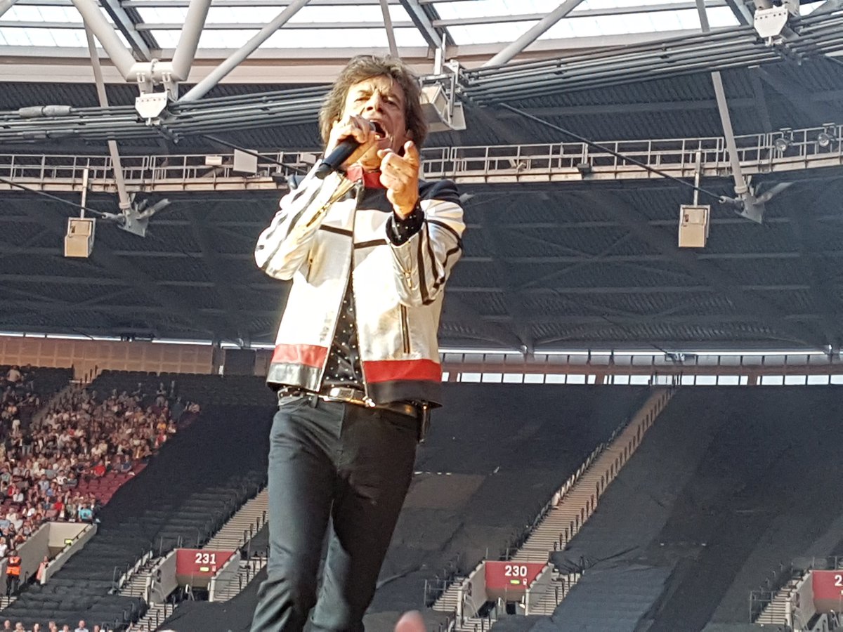 MikeBaess's tweet photo. The @RollingStones . A collective age of just under 300. And still able to give just about any band a run for their money. On tour in the UK now. Do not miss them. https://t.co/mKbu0Fv6Aa
