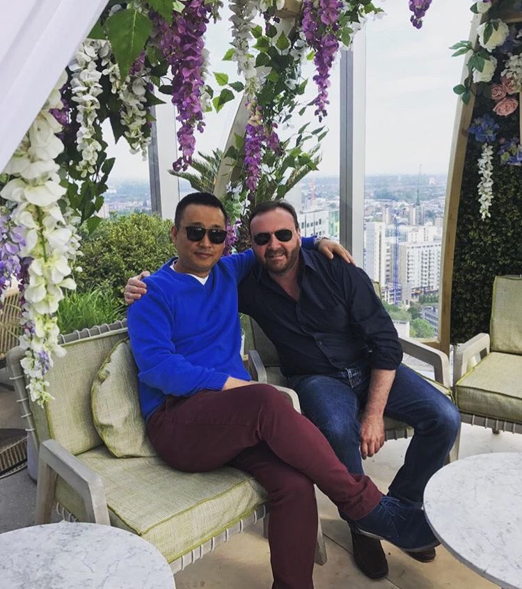 Creating the wow this morning for @kim_sintae and all the lovely team at @20StoriesMCR 🌸#20stories #wow #manchester #flowers #florist