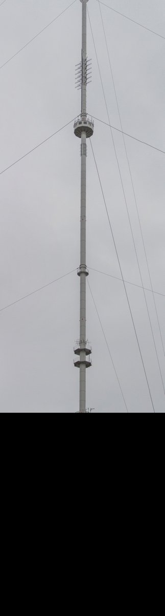 PE1RDP's tweet photo. Antennae for hamnet, amateur television (PI6ATV) and repeaters (PI2NOS and PI3UTR) at 220 meter above ground. Great location!
#ham #hamradio #antenna #hamnet #radio #television @pi2nos #pi2nos #PI6ATV #tower #repeater #VHF #UHF #SHF https://t.co/M7Lnoa14Ty