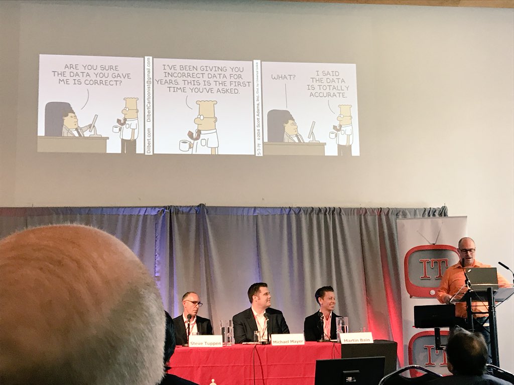 pasinikkanen's tweet photo. @justingroupoy on the stage at #nowbox18 with data management topic. ”Happiness” mentioned 👍🏻 @HappySignalsLtd https://t.co/wDozomOGxK