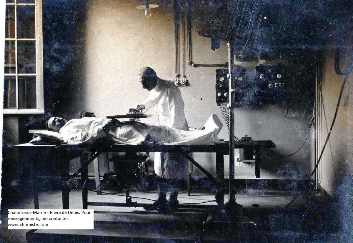 Le_Chtimiste's tweet photo. Photo d'Henri Malère de la 6e section d’infirmiers à l’hôpital militaire de Châlons-sur-Marne - #Chtimiste #SIM19141918 #infanterie19141918 #6eSIM #Infirmiers #hôpitaux19141918 https://t.co/5Jj2LKZ7Oe