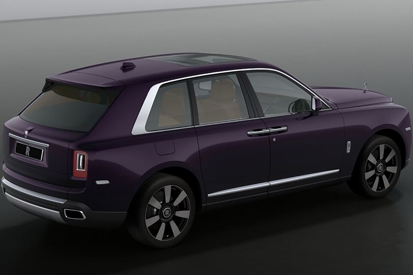 DrivenByOne's tweet image. New #RollsRoyce Cullinan configurator just went live with 44,000 colour options 😮😮 bit.ly/2KPEgCI