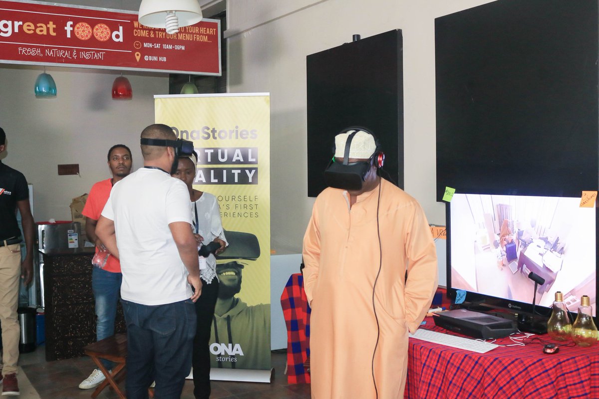 bunihub's tweet photo. @OnaStories at @HDIFtz innovation #exhibitions. Introducing the Virtual Reality (#VR) #technology uses in #meetings, #tourism and #documentary. #IW2018 #onaVR #InnovationIntoAction #development #ICT #Education #health #WASH https://t.co/XBIy1GWLBm