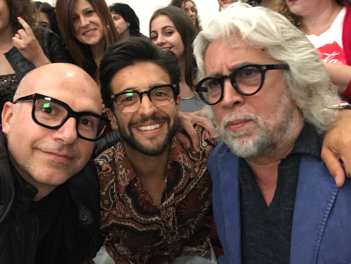 #micheletorpedine #pierobarone #presentazionelibro #ricominciodaitre 
#friends