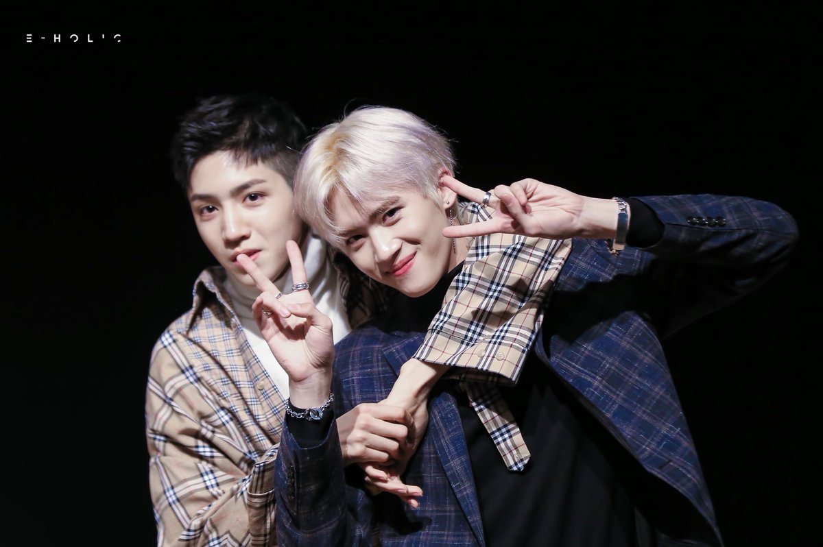Eternal_holic_'s tweet photo. 180409
#옌안 #YANAN #闫桉 #PENTAGON  #펜타곤 https://t.co/1Jaiir4Iuh