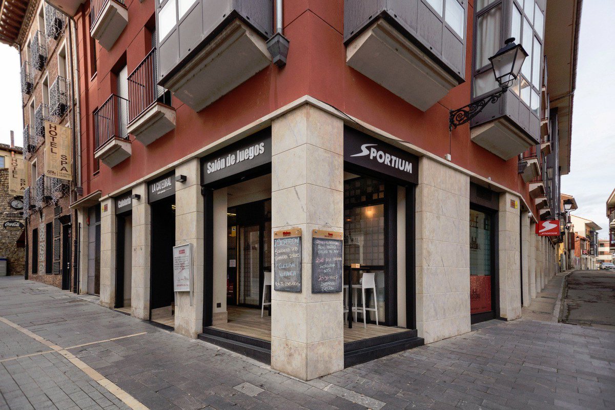 BUENOS DIAS! Recordad que mañana es esperado sorteo de los 50 euros y tu puedes ser el afortunado! Aún estas a tiempo de pasar por nuestro local a por tu consumición y entrar directamente en el sorteo!