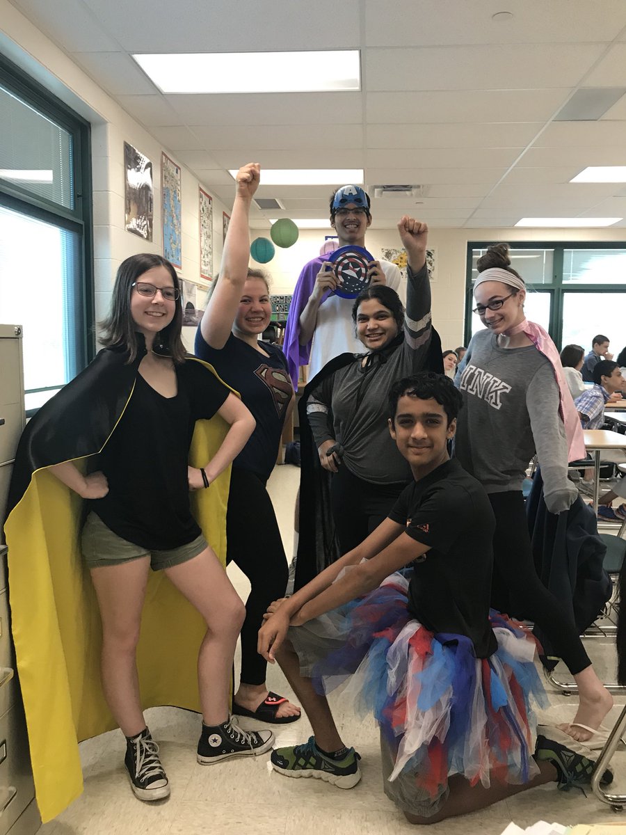 Final exam presentations in Z207 never disappoint! #problemsolving