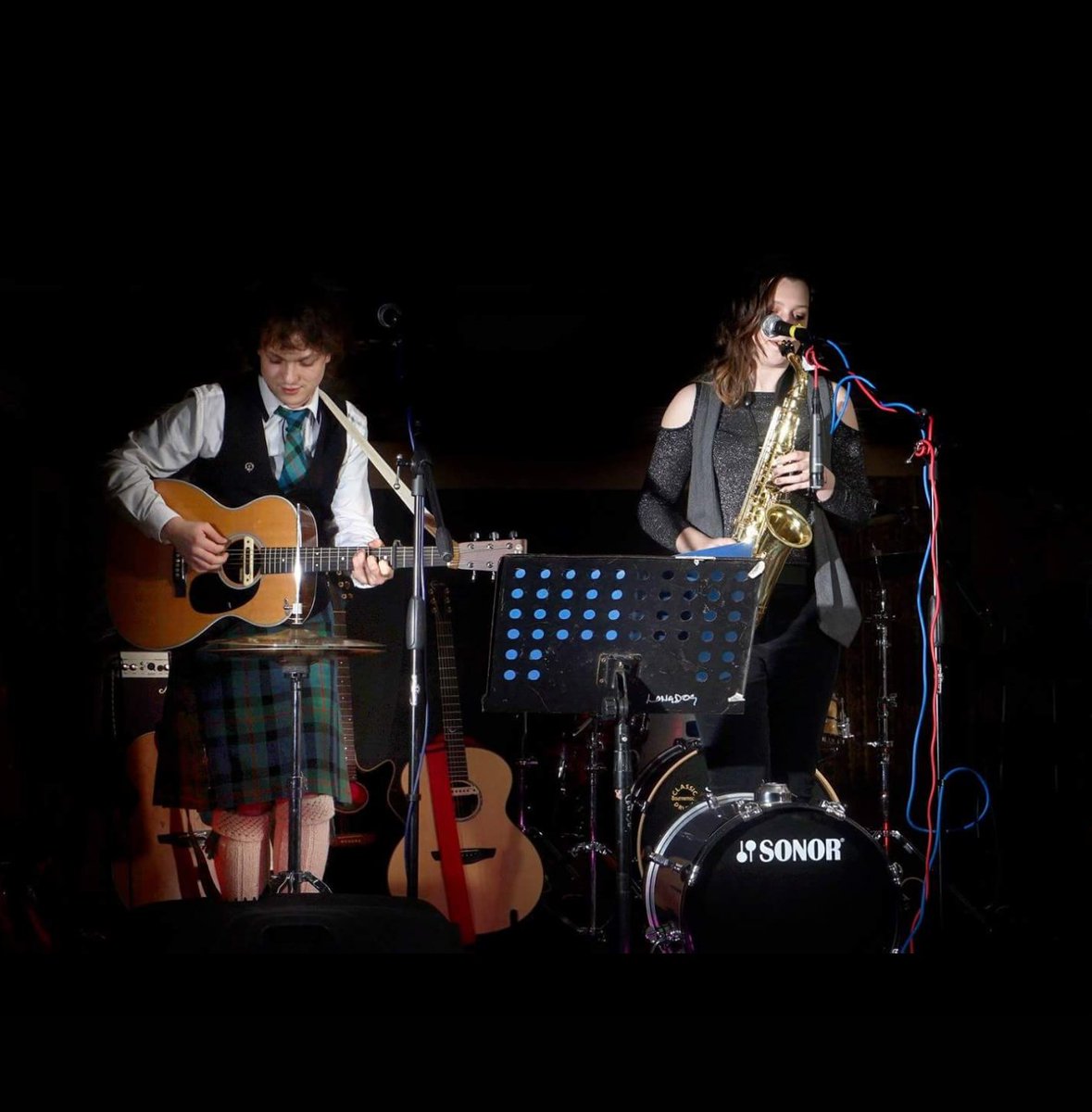 #LIVEMUSIC #southcoast #beeroclock #Bankholidayweekend #MusicalMay <a href="/deanparkinn/">Dean Park</a> <a href="/ArtsBournemouth/">Arts Bournemouth</a> <a href="/Wadworth/">Wadworth Brewery</a> <a href="/OL_Bournemouth/">Online Locally Bmth</a> <a href="/etcbournemouth/">ETC International College</a> <a href="/HeartSouth/">Heart South</a> <a href="/fishinnwadworth/">The Fish Inn</a> playing tonight 8.30...innercity smugglers!!!! Don't miss out