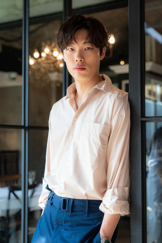 handsomest guy 😻