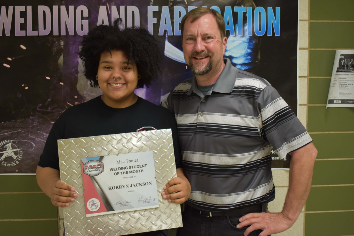 AllianceCSD's tweet photo. Senior welding student Korryn Jackson was named the @MACTrailerMFG student of the month! She has a job lined up with MAC that will start as soon as she graduates. She is a great example of a student seizing the Career Tech opportunities before them at ACS! #Acspresents #RepthatA https://t.co/Vdp2oVWPOS