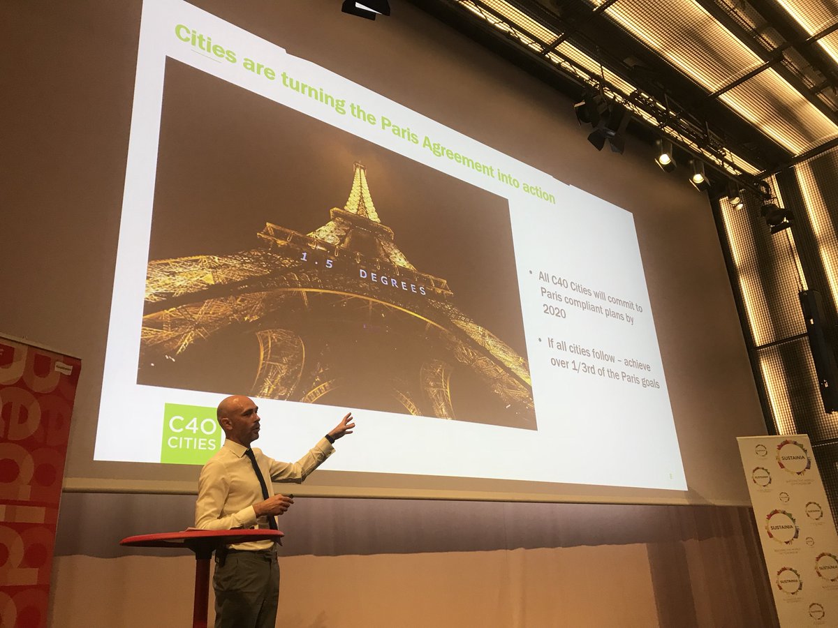 "30% of C40 cities’ climate action is delivered through knowledge sharing" - @MarkWatts40 speaking at the launch event of #Klima100, publication in which Danish cities and municipalities have shared their best climate solutions. #Cities4Climate