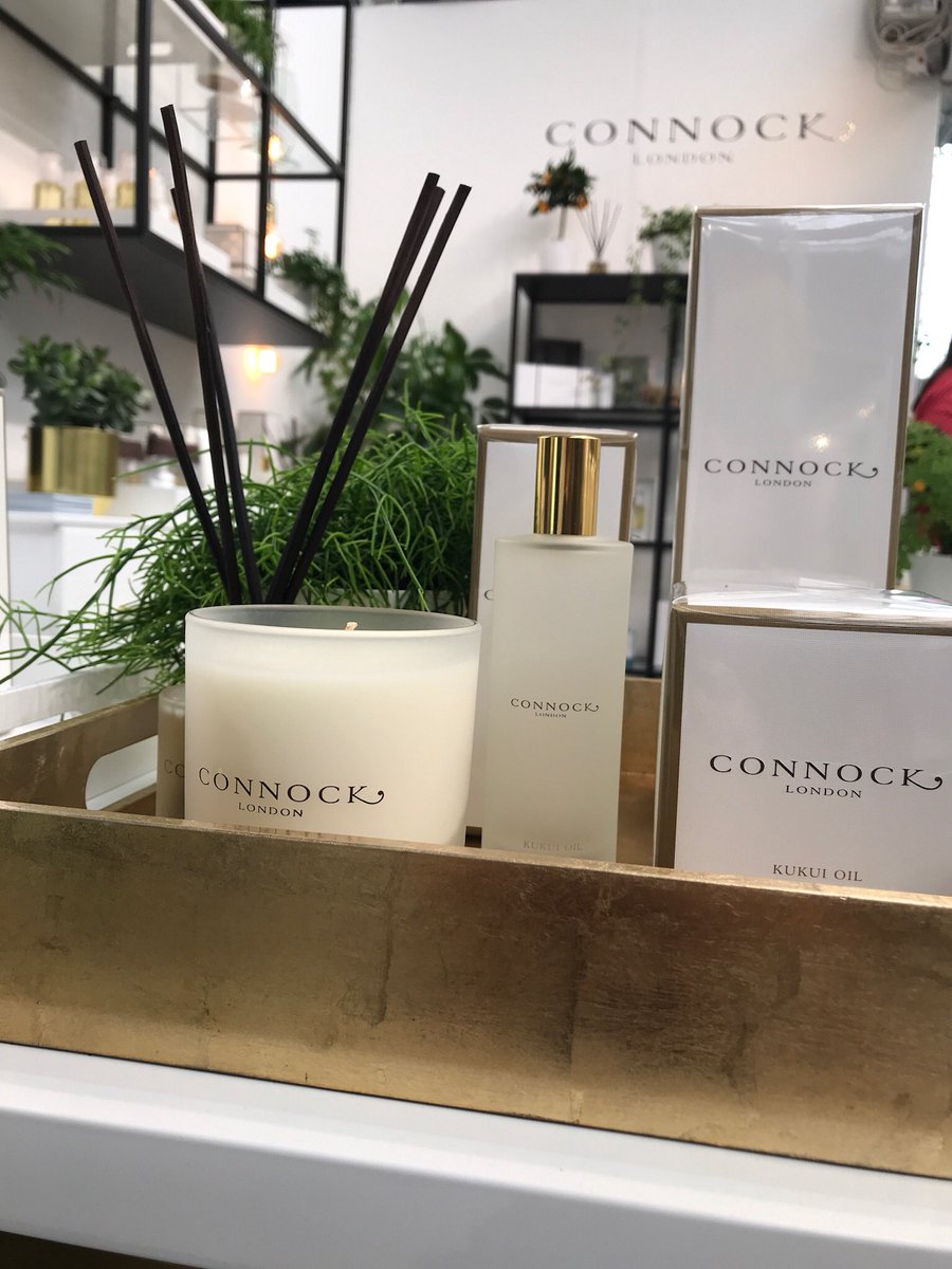 Throwback to our <a href="/pulselondonshow/">Pulse</a> Trade Show last week where we showcased our latest products!
#trade #tradeshow #london #londonbrand #luxury #luxurybrand #lifestyleblogger #luxuryblogger #fragrance #perfume #scent #skin #skincare #beauty #bodycare #throwbackthursday