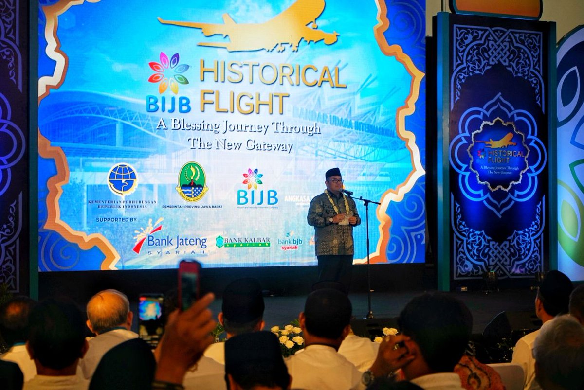 INJairports's tweet image. Pendaratan perdana di bandara Kertajati terselenggara dengan lancar dan sukses. Sore ini diselenggarakan kegiatan syukuran yang dihadiri oleh Gubernur Jawa Barat sebagai wujud apresiasi dan wujud syukur. Salah satu kegiatan yg dilaksanakan adalah berbuka bersama.