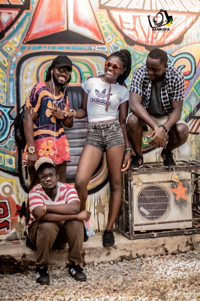 itzMeOclock's tweet photo. Yo @kooSebor you really threw back with this pic. Had lost it. A year already 
#InkAndBars

Why were you looking like you’d lost your school fees tho? 😭😭😭 https://t.co/ob6Ft7b9XL