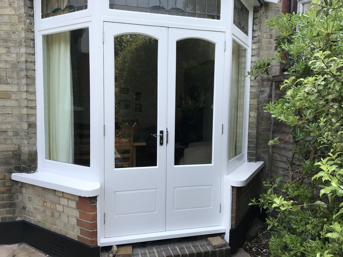 SashWorksSimon's tweet photo. Pair of arched doors made and installed by the team at sash works  palmers green #joinery #arched doors #Carpenters https://t.co/ry0PXmbeNq