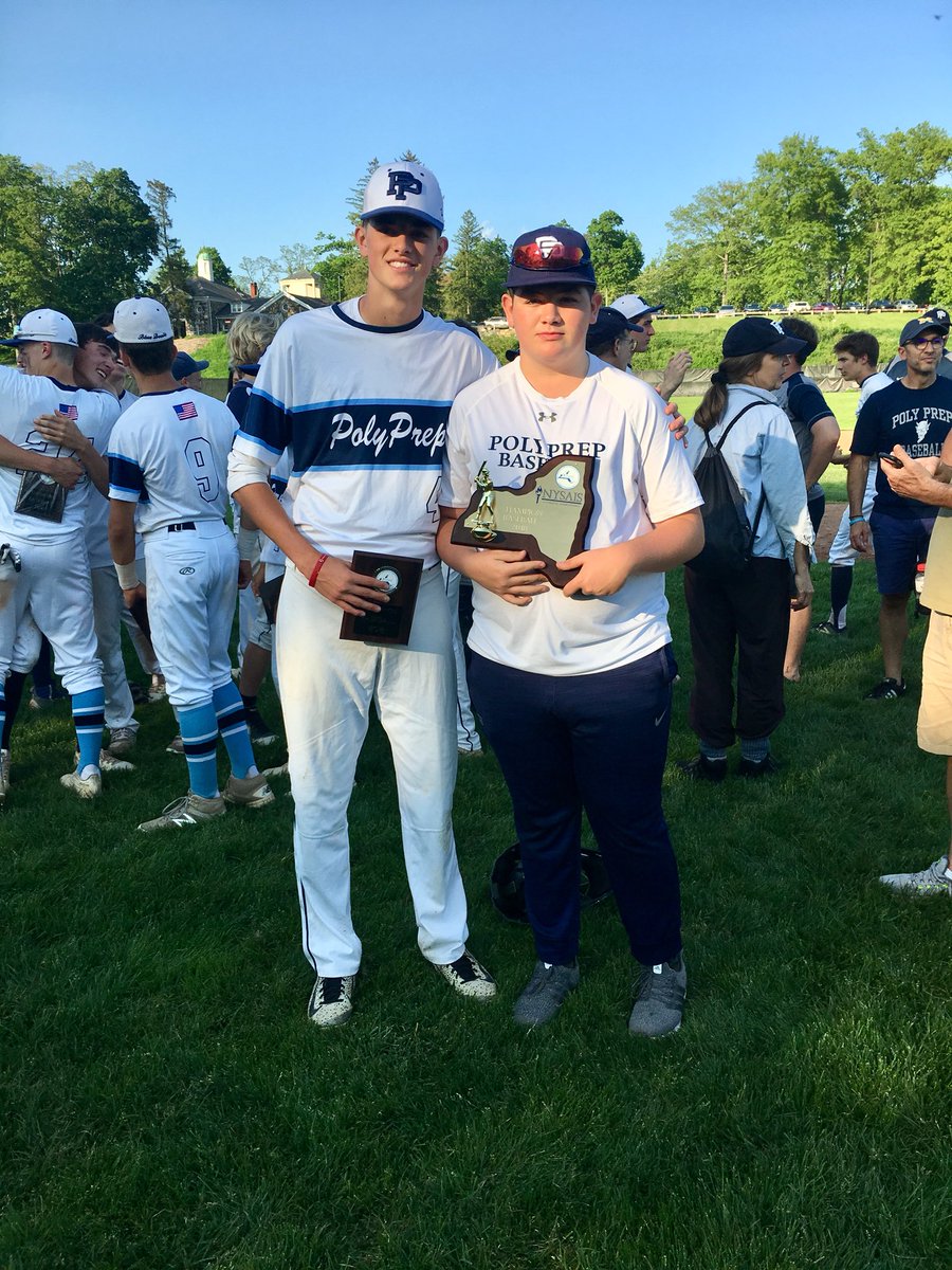 ChristinaDuval4's tweet photo. Congrats to @polyprepbaseball on the 2018 Championship Win โพ๏ธ๐ 7-3 over Collegiate! #playforthepile #polyprepbaseball https://t.co/Uo3YMuW0qB