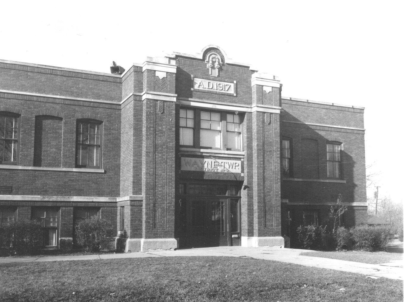 FWCS on Twitter "Wayne Township School 8, built in 1917. TBT…