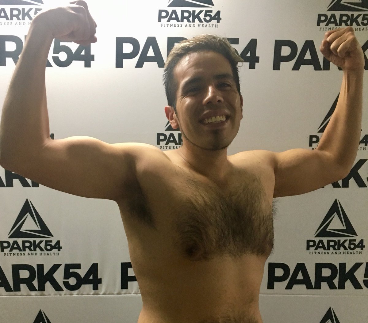 🎉🎉Soy tan feliz! Llevo 13 kilos menos, de los cuales, 9 son de grasa! Menos índice de masa corporal, más músculo, menos grasa visceral, menos centímetros en la cintura y cadera 🎉🎉Y faltan justamente 2 meses para el cumpleaños! ✊🏼💪🏻🤜🏼 Vamos por más en <a href="/Park54Mx/">Park 54</a> !!!