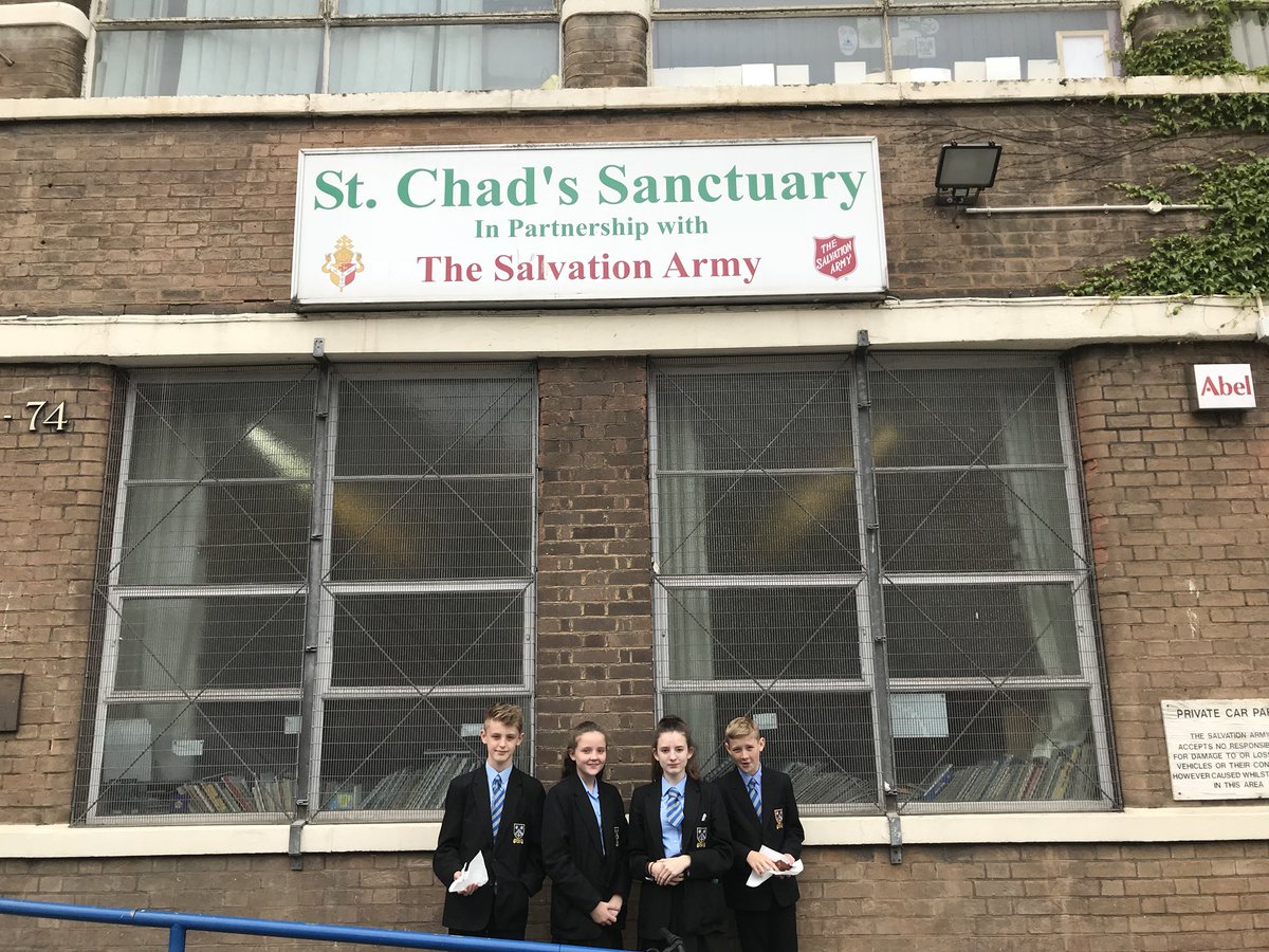 StChadSanctuary's tweet photo. Retweeted BC Chaplaincy (@BC_Chaplaincy):
Thanks to the @BishopChalloner @BCCSix @bc_friends community for your donations once again to @StChadSanctuary. βGive glory to God through our service to othersβ. #BCService #Yearofservice https://t.co/xicEX5WOvT