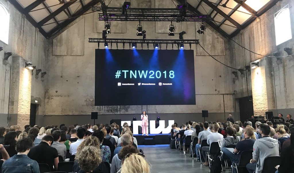 Hey <a href="/cindypinkceo/">Cindy Eckert</a> you got me inspired to be representing that pink power at <a href="/TheNextWeb/">TNW</a> conference in Amsterdam!!! #TNW2018 👩‍🎤👚👛🌸🎀